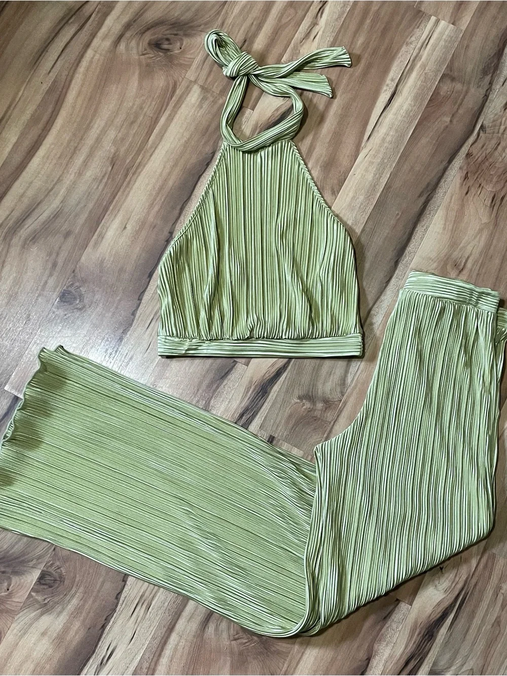 21 Saints Peridot Green Matching Set Halter Neck Crop Top & Palazzo Pants Sz M